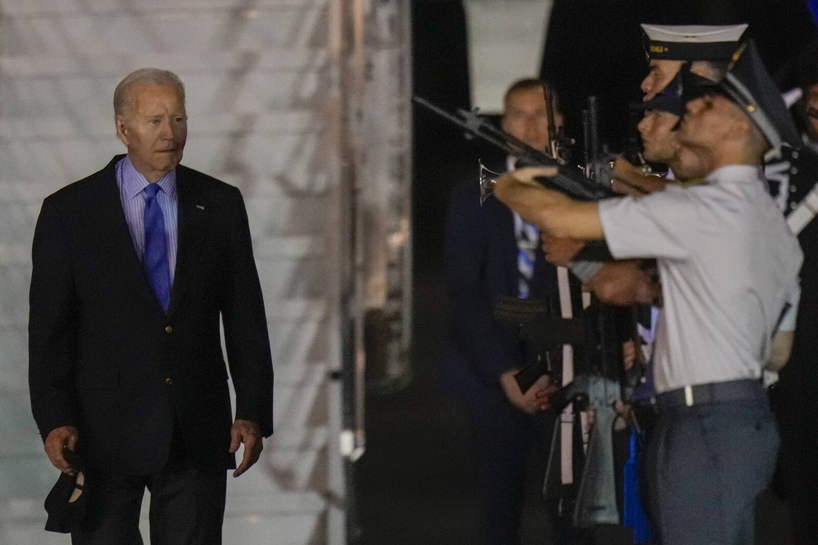 USA president Joe Biden saabus Itaaliasse G7 kohtumisele.