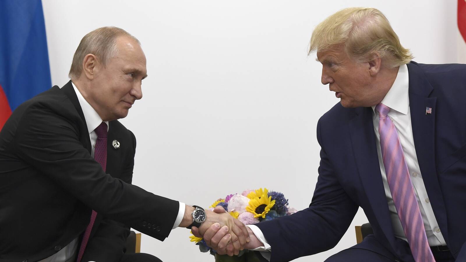 “USA positsioon seoses Ukrainas toimuva sõjaga võib Trumpi tõttu muutuda. Too on seda ka korduvalt ja avalikult lubanud. Seda eurooplased kardavad. Seda enam, et oma arust diilitegemise geeniuse esimeseks valikuks võib suure tõenäosusega osutuda just Putin. Too aga Trumpi võitu valimistel ootabki,” kirjutab Raivo Vare. Foto pärineb 2019. aastal Osakas peetud G20 tippkohtumiselt.