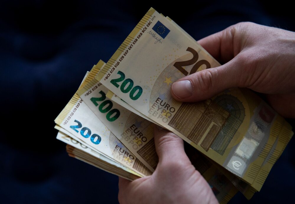 3800 евро в рублях на сегодня