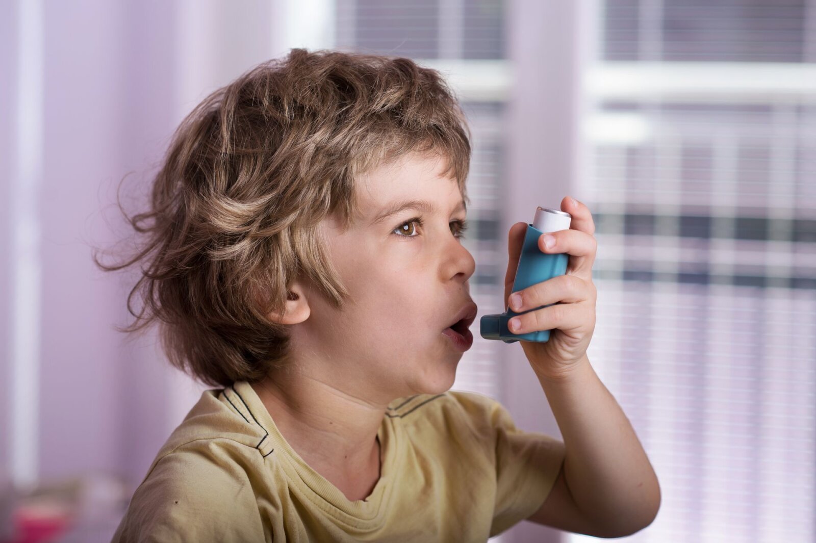Хронические заболевания родителей. Хронические заболевания у детей. Фон бронхиальная астма у детей. Бронхообструкция у детей.