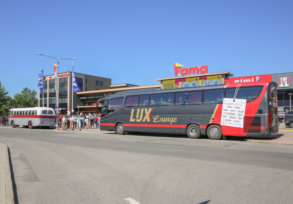 Lux Express avas uue peatuse Narva südames Fama keskuse ees -  Logistikauudised