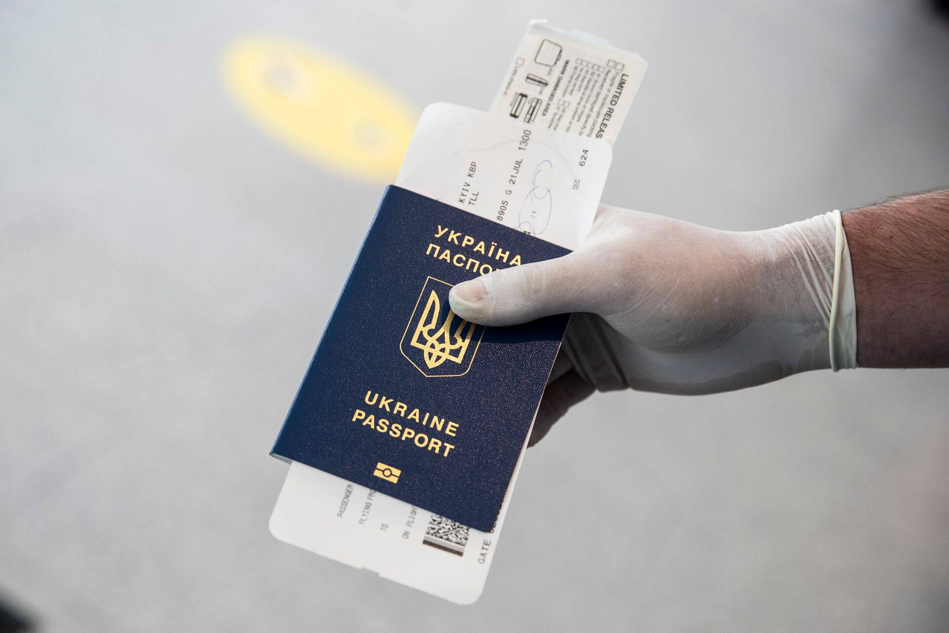 Erilennuk tõi juuli lõpus Eestisse Ukraina võõrtöölised, kellest osa tahetakse nüüd kodumaale tagasi saata.