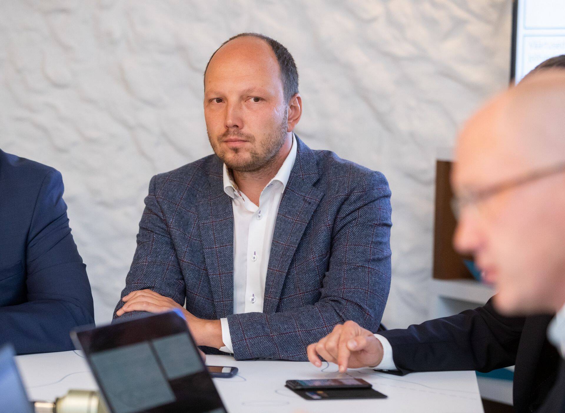 Eesti 200 varivalitsuse liige taristu valdkonnas Meelis Niinepuu.