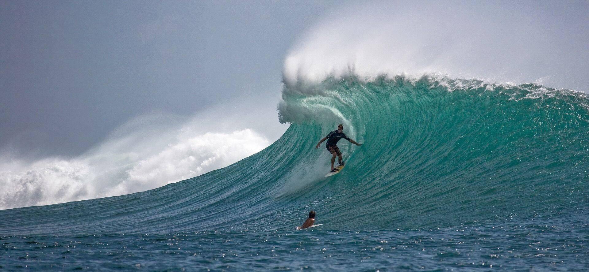 Surfarid suure laine meelevallas