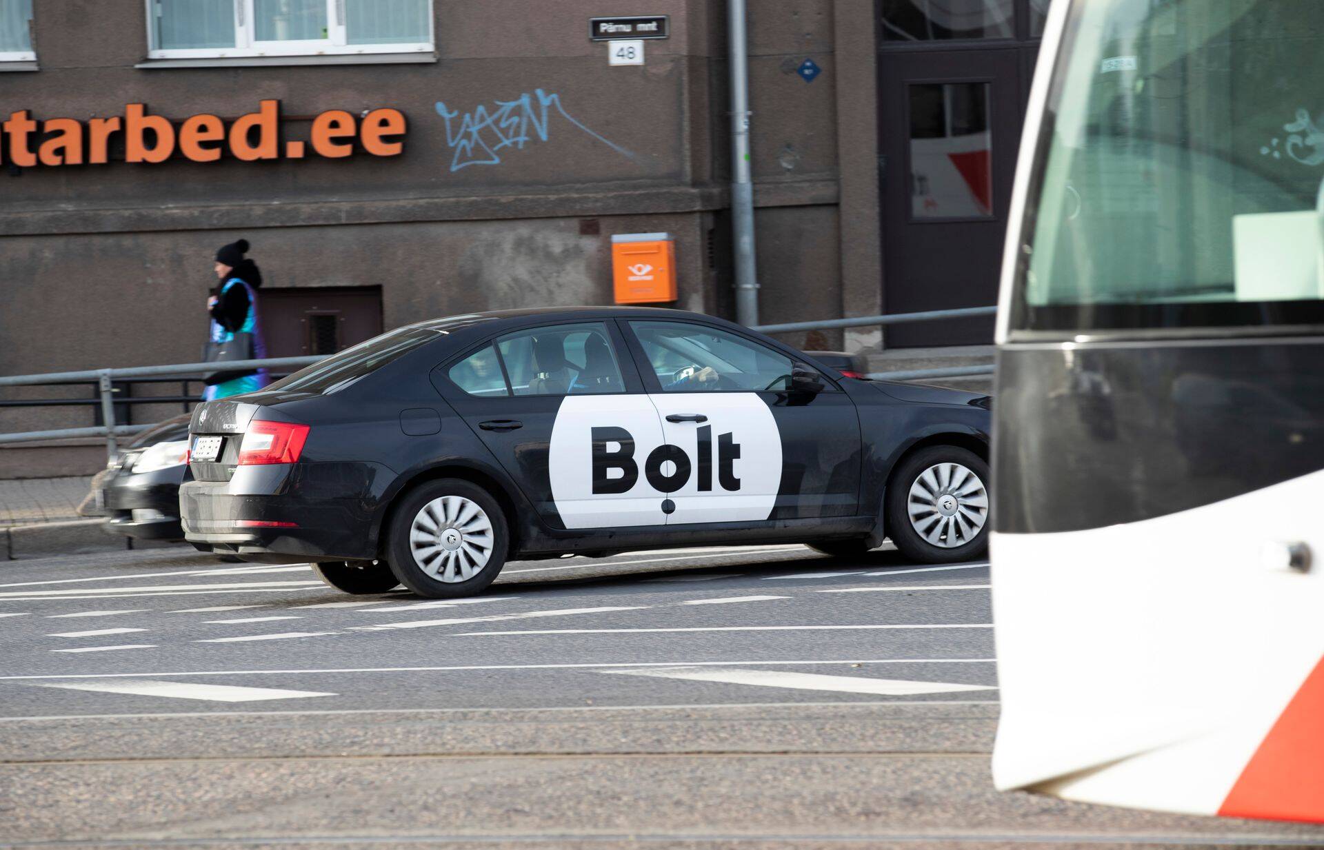 Bolti takso.