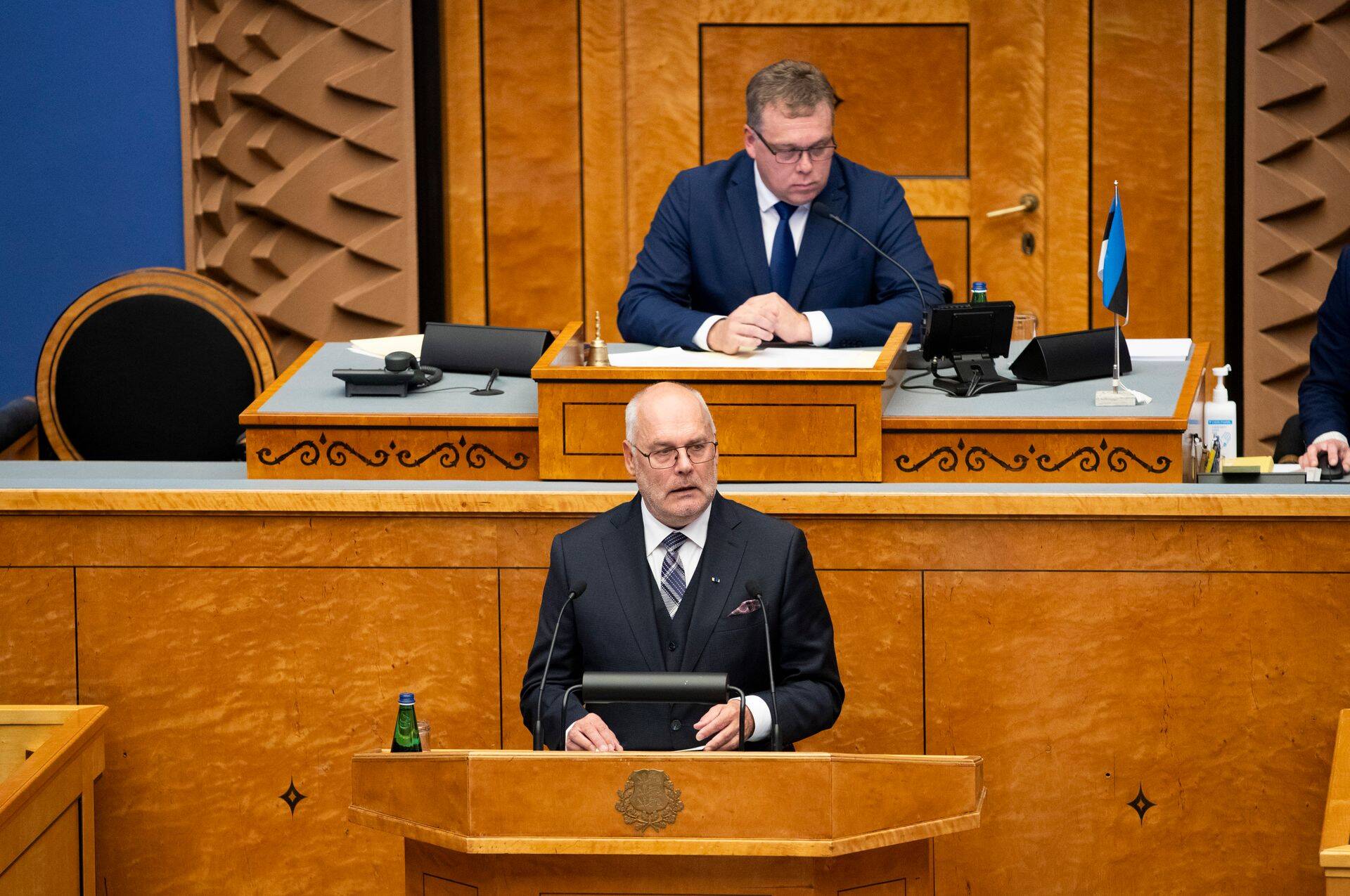 Vabariigi president Alar Karis riigikogu ees.