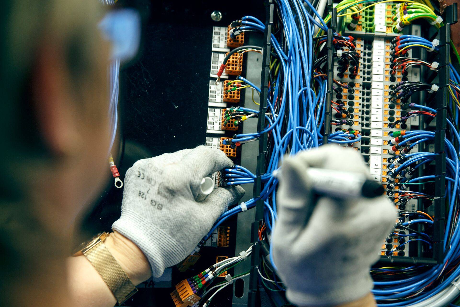 Elektroonikasektor ei tunneta piire vanade ja uute ettevõtlusmudelite vahel.