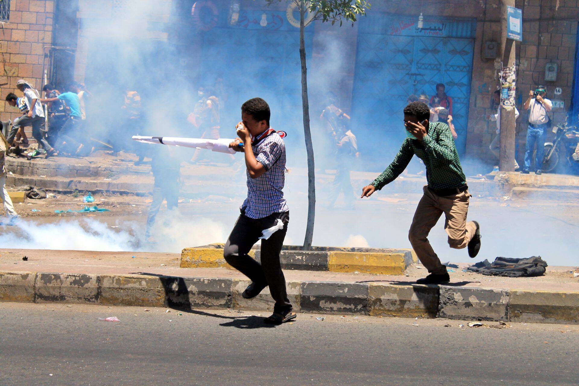 Saudi Araabia tungis Jeemenisse