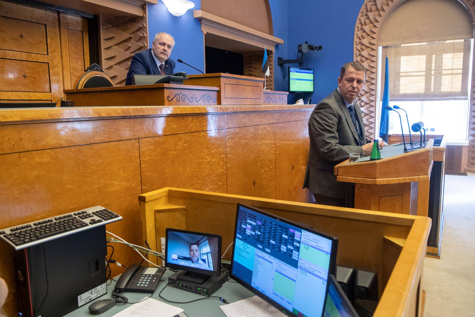 Kaugosalusega täiskogu istungi testimine