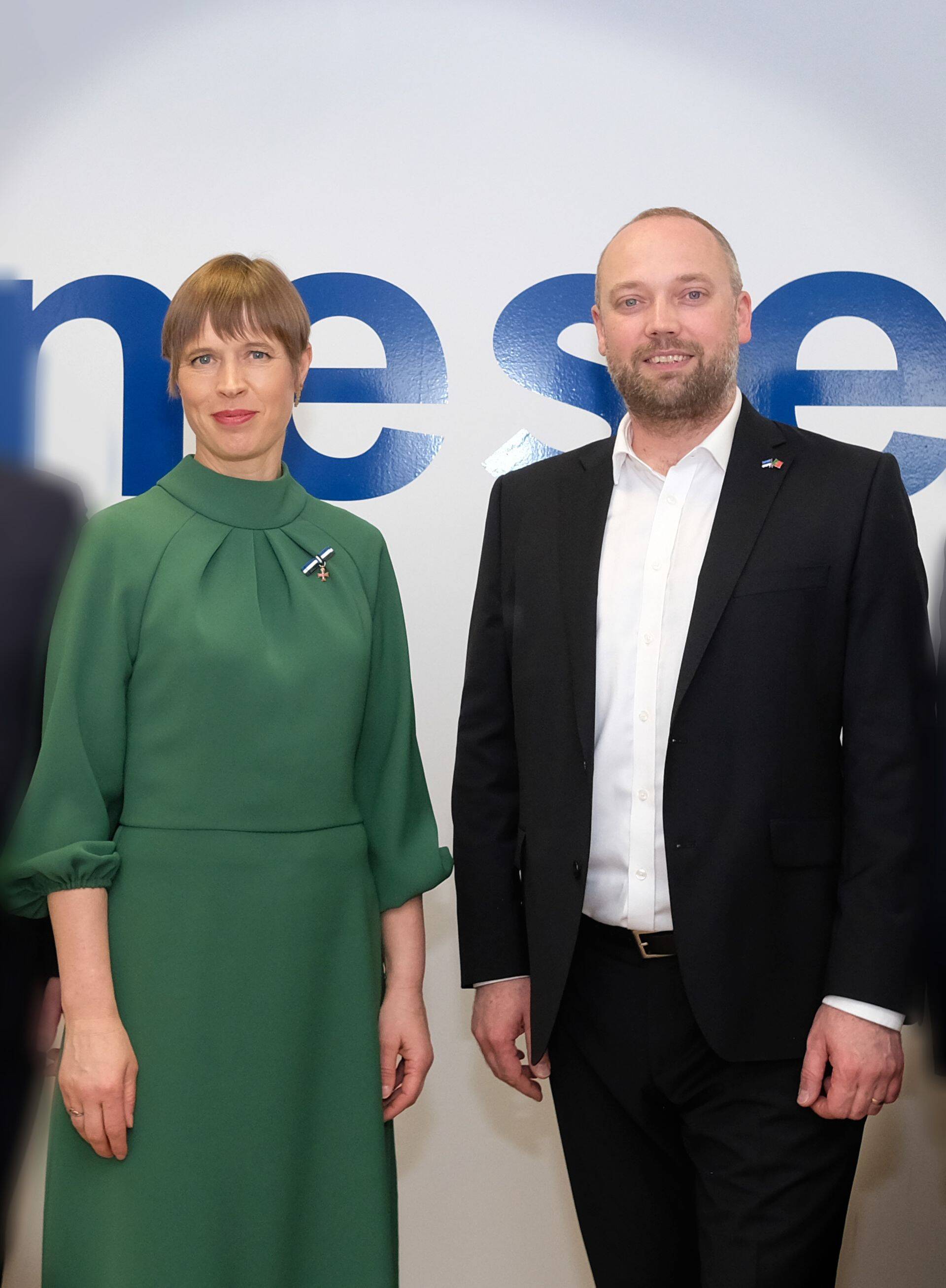 Eesti president Kersti Kaljulaid külastas Portugali riigivisiidi ajal Eesti idufirma Monese Lissaboni kontorit.