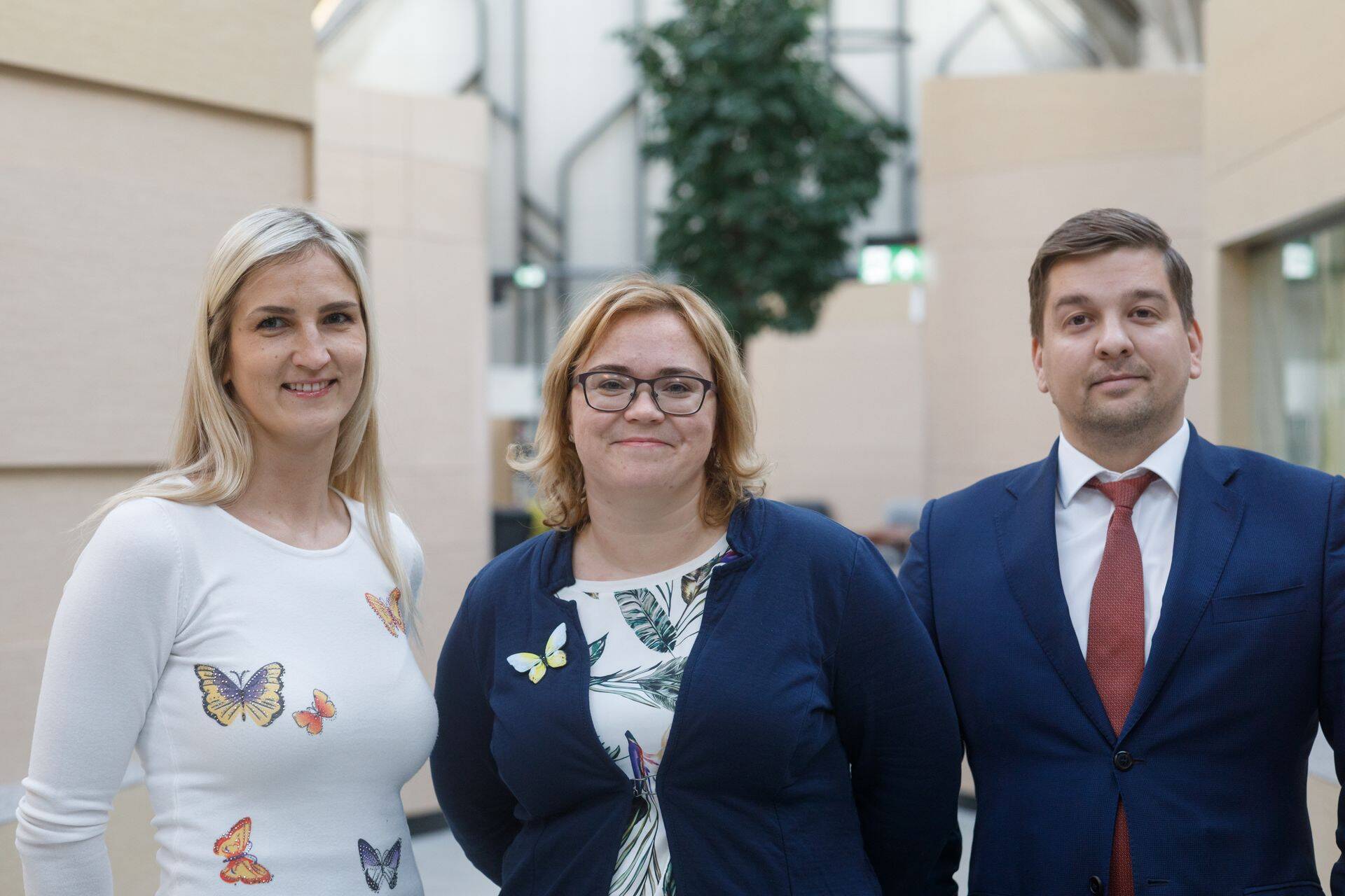 Seekordses saates kõnelesime sellest, mis kasu oleks tööandja ravikindlustusest. Vasakult: Dekla Uusma (ERGO), Kairit Luht (If) ning Mihhail Prokopjev (BTA).