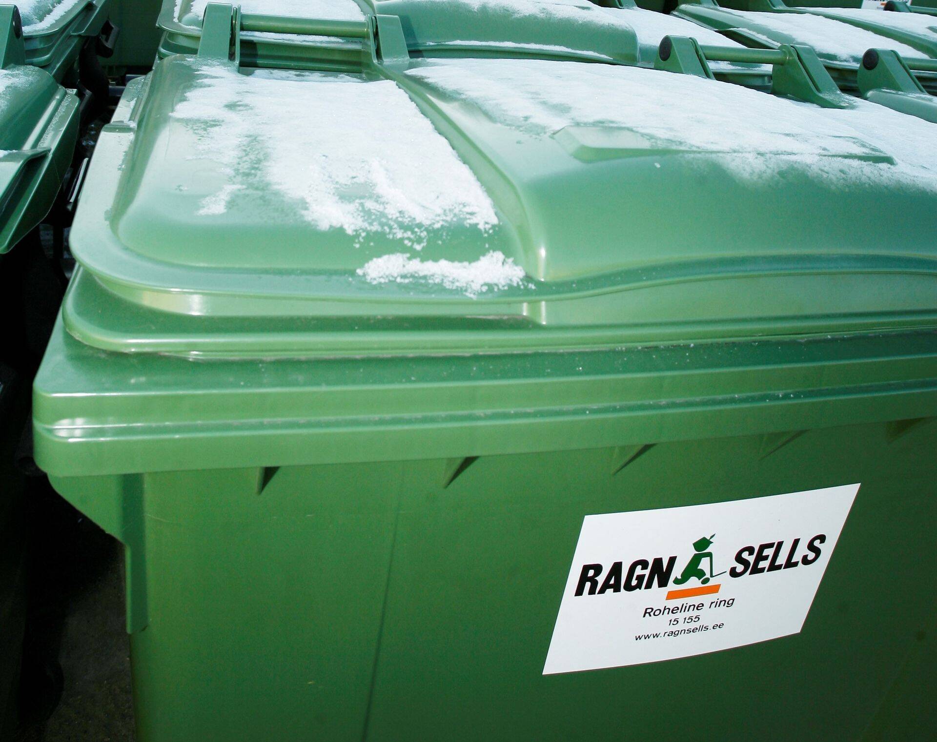 Департамент проанализировал цены после того, как в ходе возбужденного против Ragn-Sells надзорного производства выяснилось, что повышение стоимости дополнительной услуги в пярнуских регионах обслуживания не было обоснованным, в результате чего предприятие снизило цены.