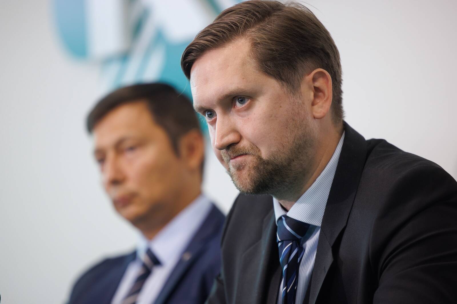 Jaak Madison (esiplaanil) liitus täna Keskerakonnaga.