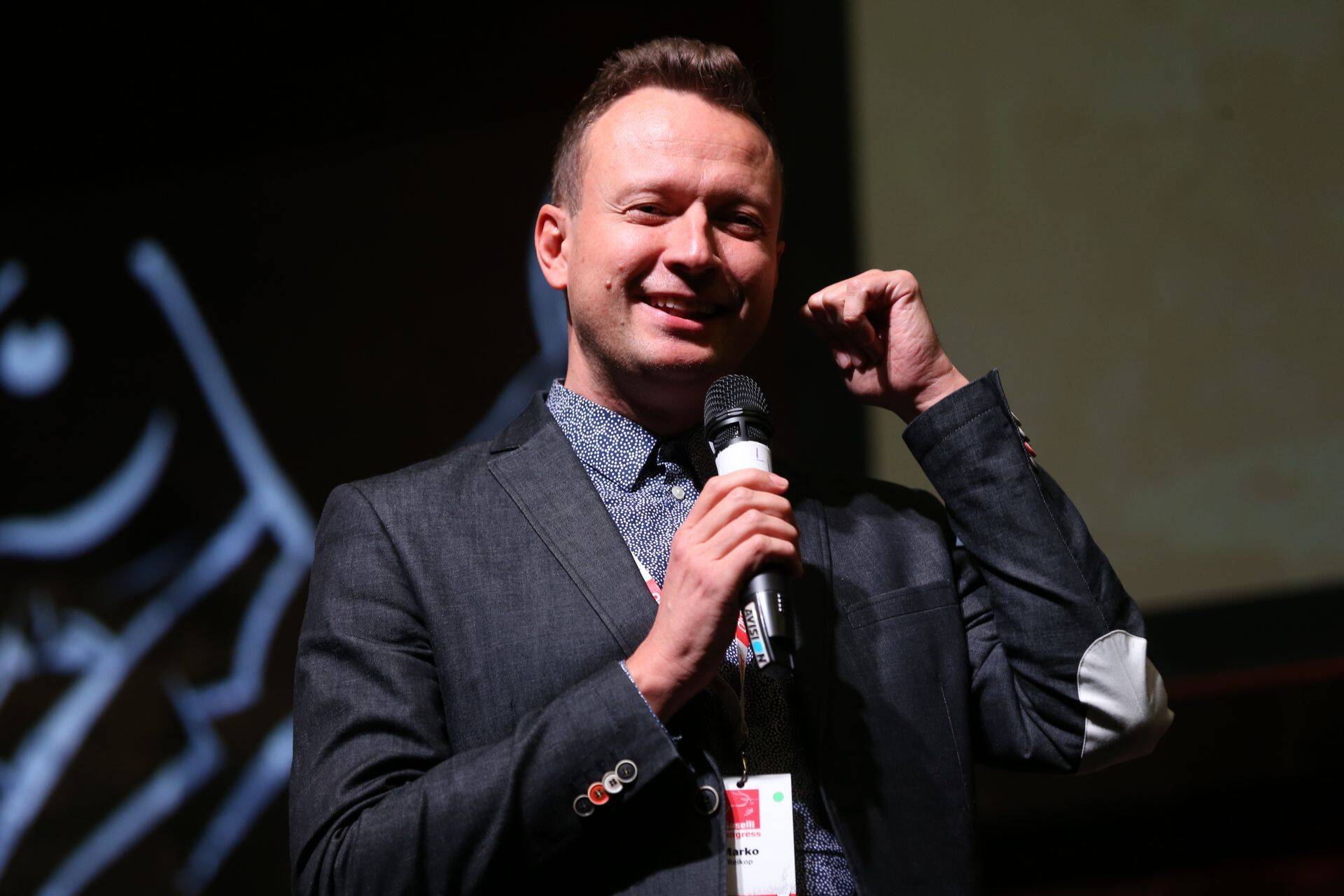 Телеведущий Марко Рейкоп