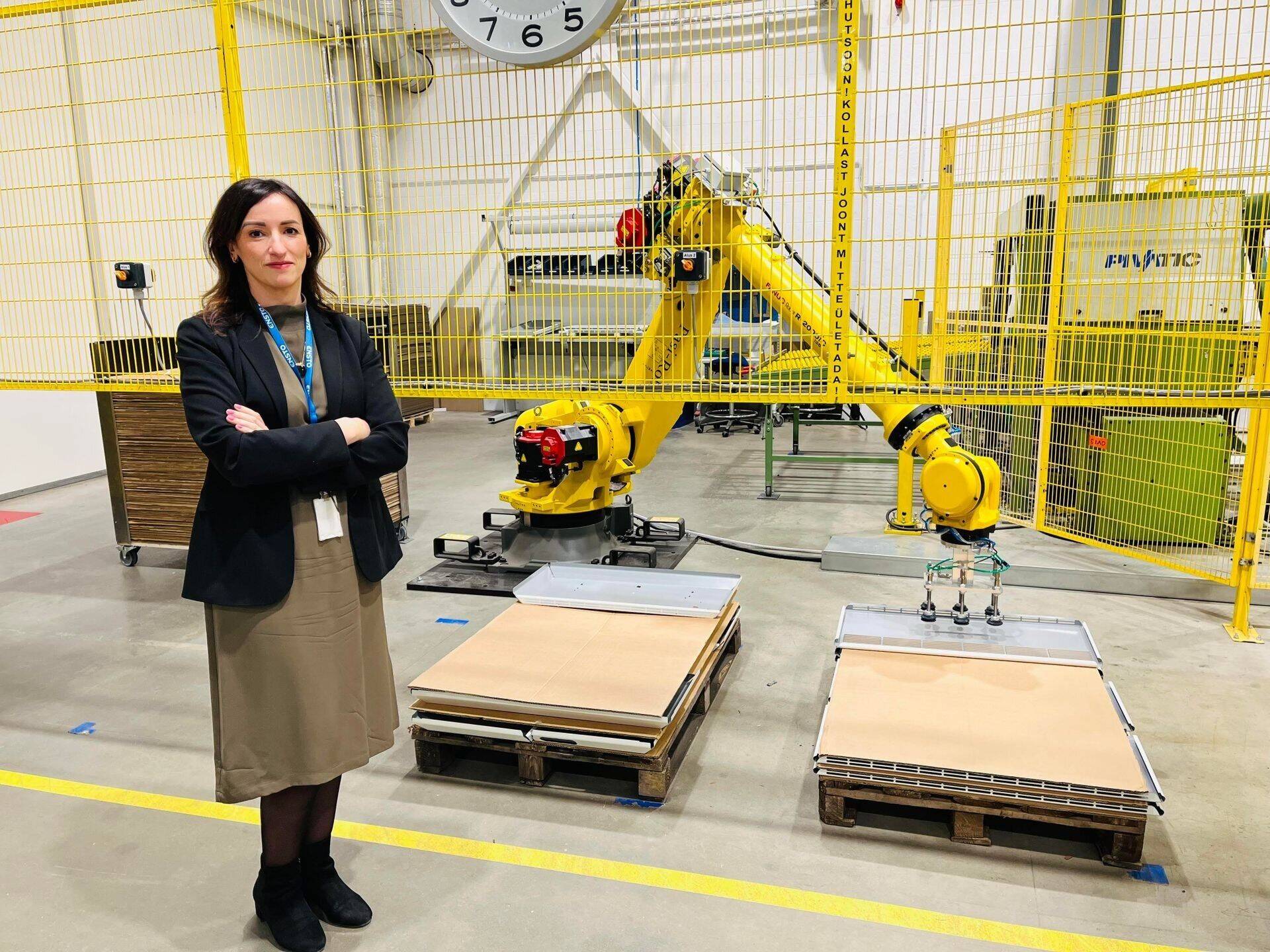 Nadežda Dementjeva juhtis kuni 1. novembrini ENSTO Building Systemsi tehaseid, pärast seda on aga tema käe all metalli- ja elektroonikatootja Inission kaks tehast.