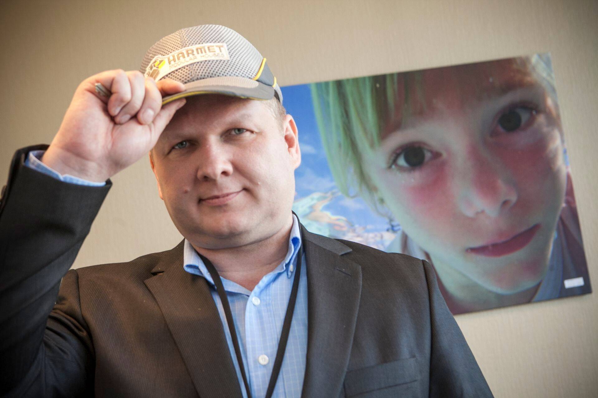 “Milline saab finaal olema, ei oska öelda,” lausus moodulmajatootja Harmet juht Toomas Kalev, kes kohtus saksa firma esindajatega reedel Pärnus. Kuigi Saksamaa turg on võõras, ei välista Kalev, et Harmet jõuab kahe huvilisega lepinguni.