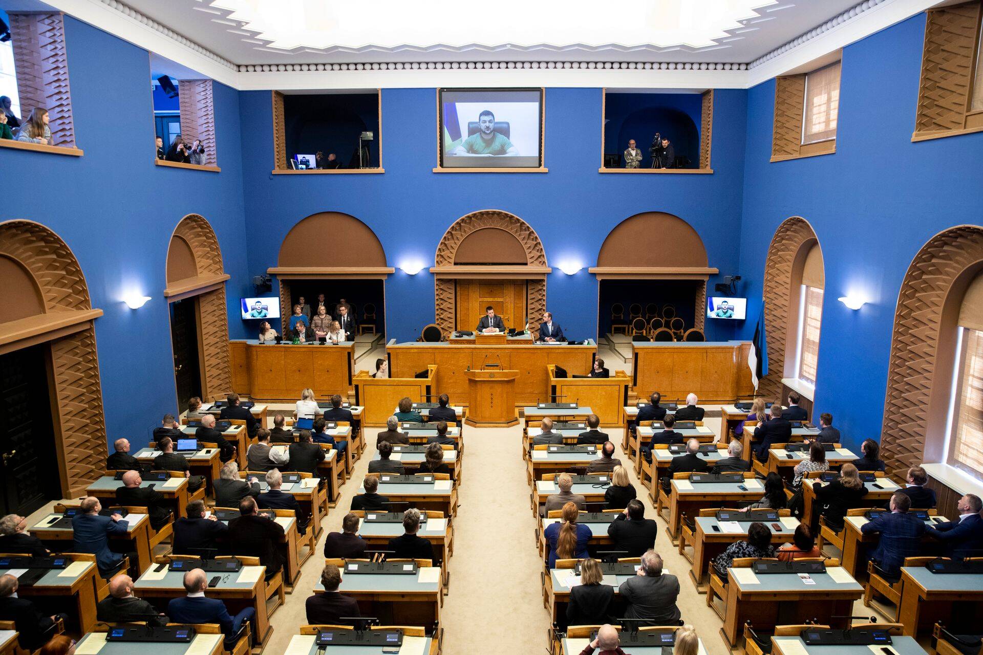 Nädal tagasi tegi riigikogule videopöördumise Ukraina president Volodõmõr Zelenskõi, täna tuli üksmeelne avaldus.