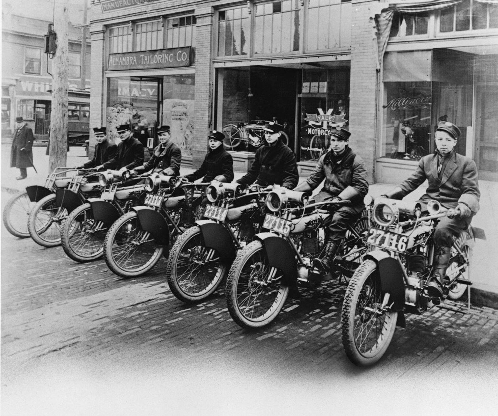 Kullerfirma UPSi äri algas sõnumeid laiali toimetavate sõnumiviijatega.