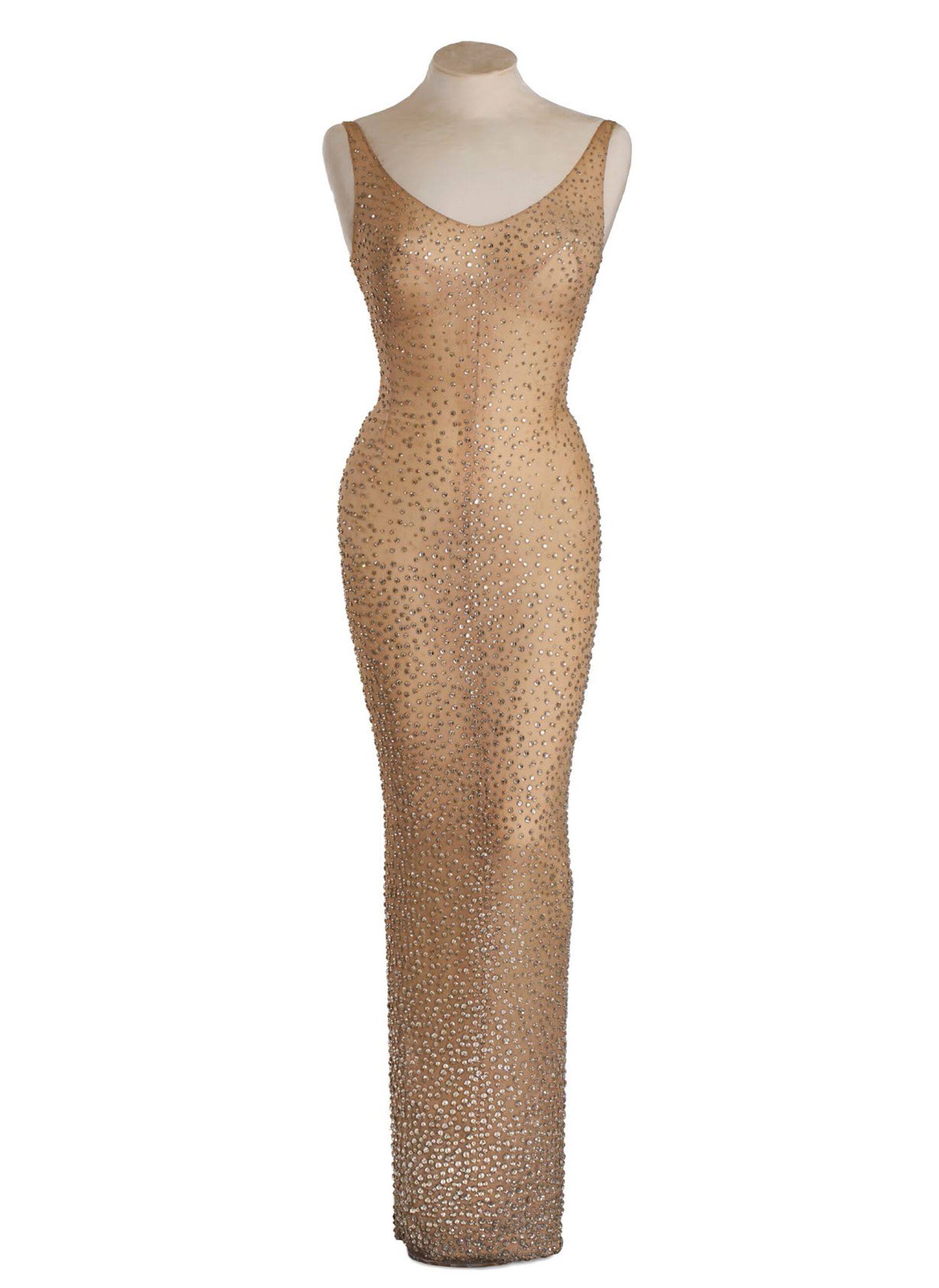 Marilyn Monroe kleit müüdi oksjonil ligi 5 miljoni dollari eest.