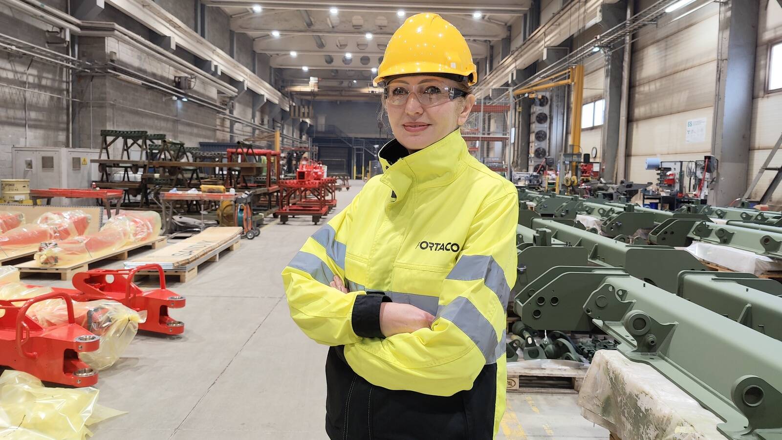 Директор Fortaco Estonia Лариса Шабунова в цеху завода на ул. Линда в Нарве.