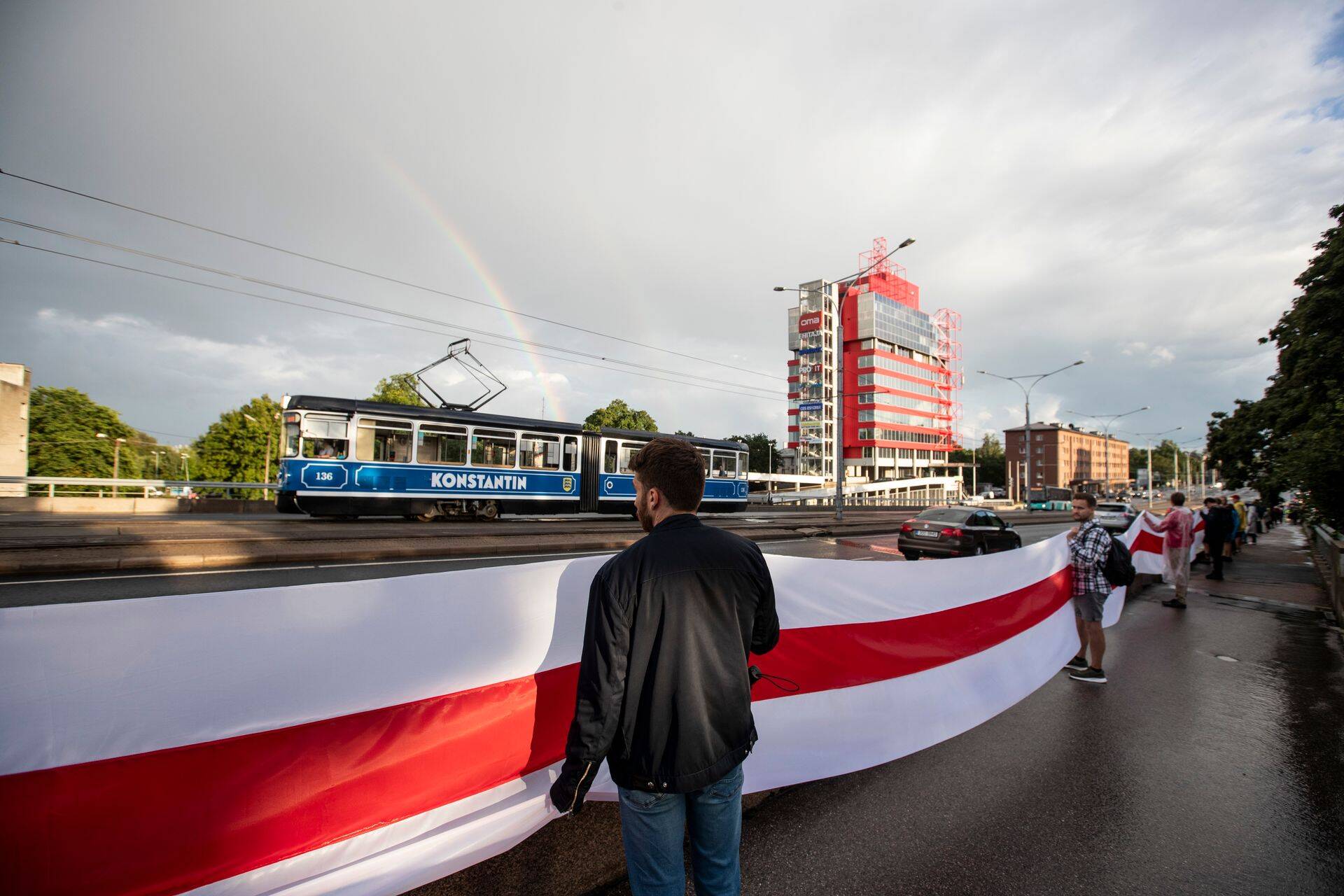 23. augustil korraldati Tallinnas solidaarsuskett Valgevene toetuseks Vabaduse väljakult Valgevene saatkonnani.