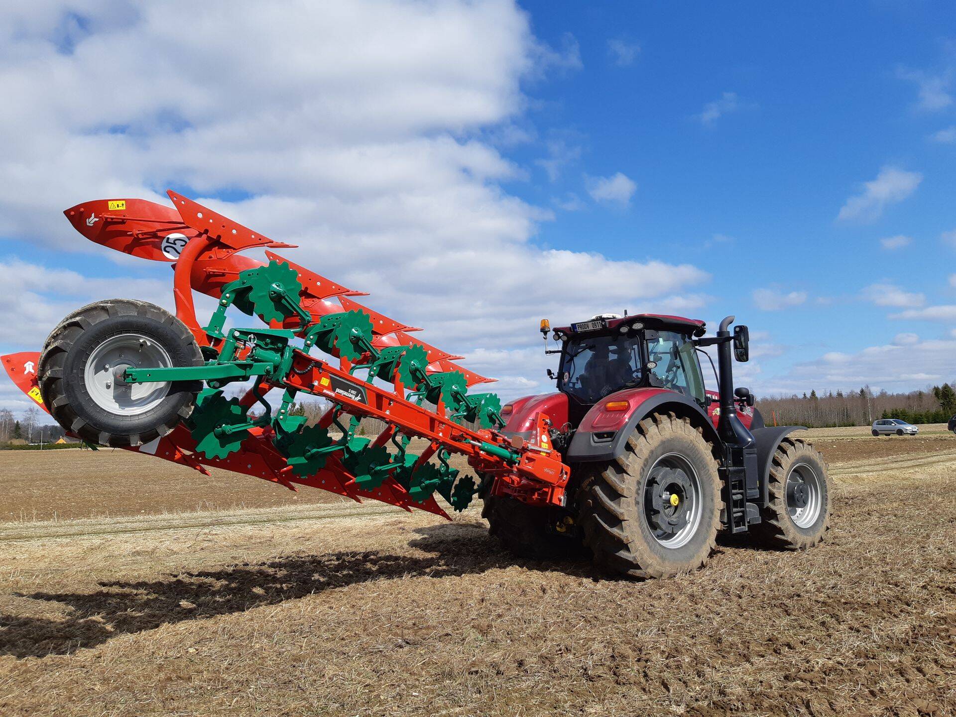 Kvernelandi nutiader oli künnipäeva tõmbenumber.