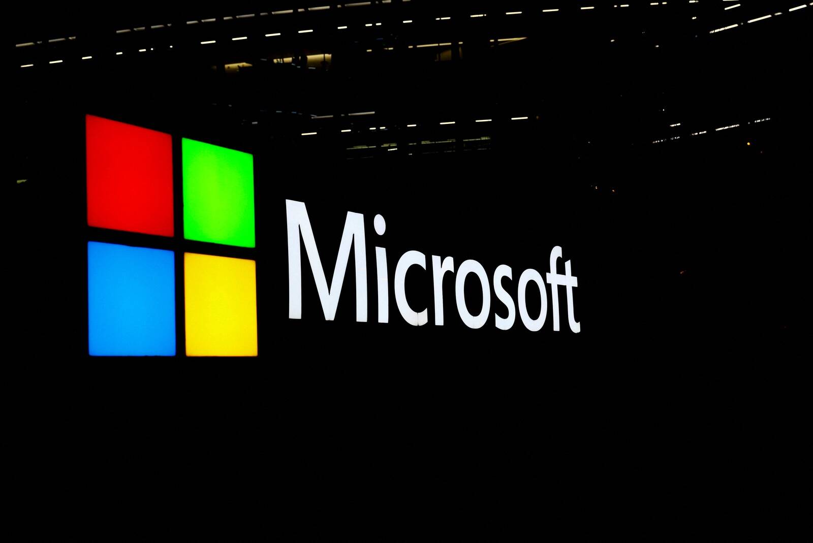 Microsoft – одна из акций «великолепной семерки», которую аналитики будут держать пожизненно.