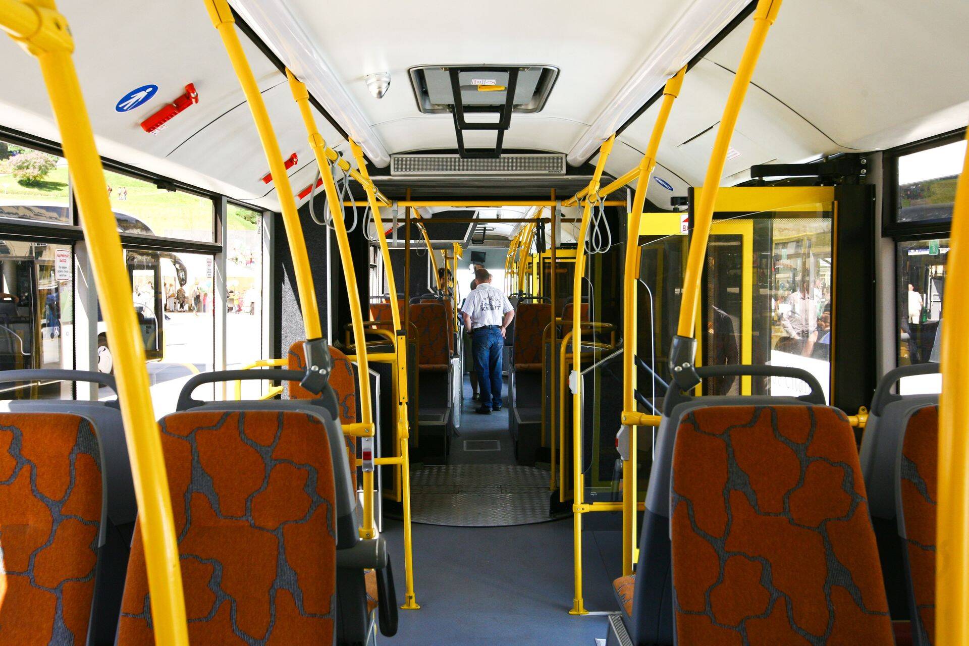 Turvaline bussireis eeldab vastutust nii bussijuhilt kui reisijatelt.