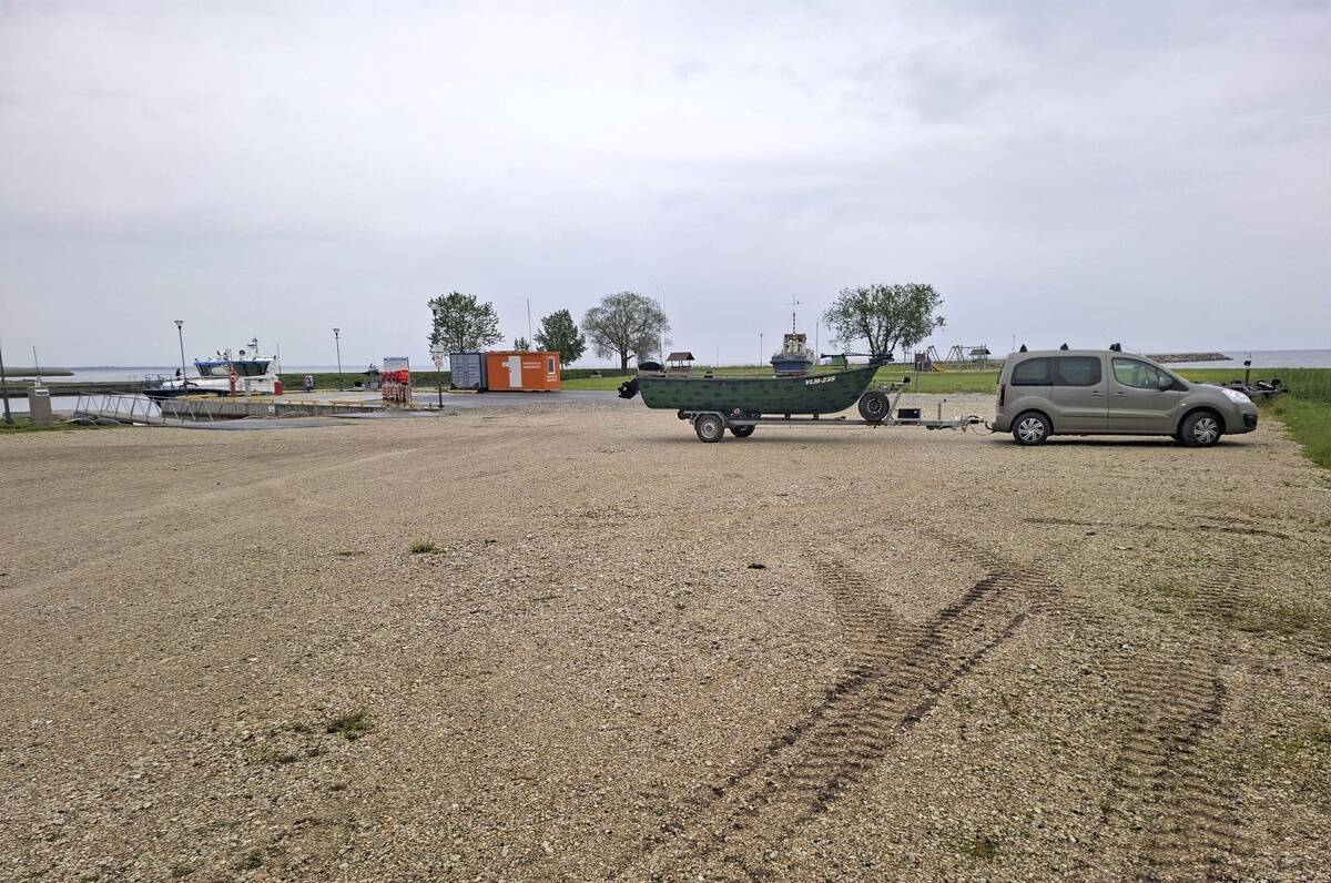 Kui veel eelmisel aastal leidis Mustvee slipp paadimeeste poolt laialdast kasutust, siis tänaseks on olukord muutunud.