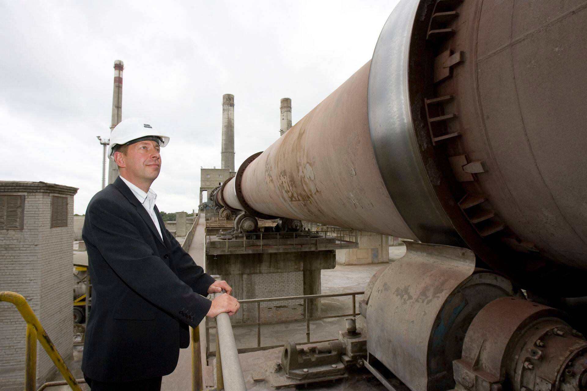 Kunda Nordic Tsemendi juht Meelis Einstein oli sunnitud vastu võtma ebameeldiva otsuse Vene turu äralangemise tõttu