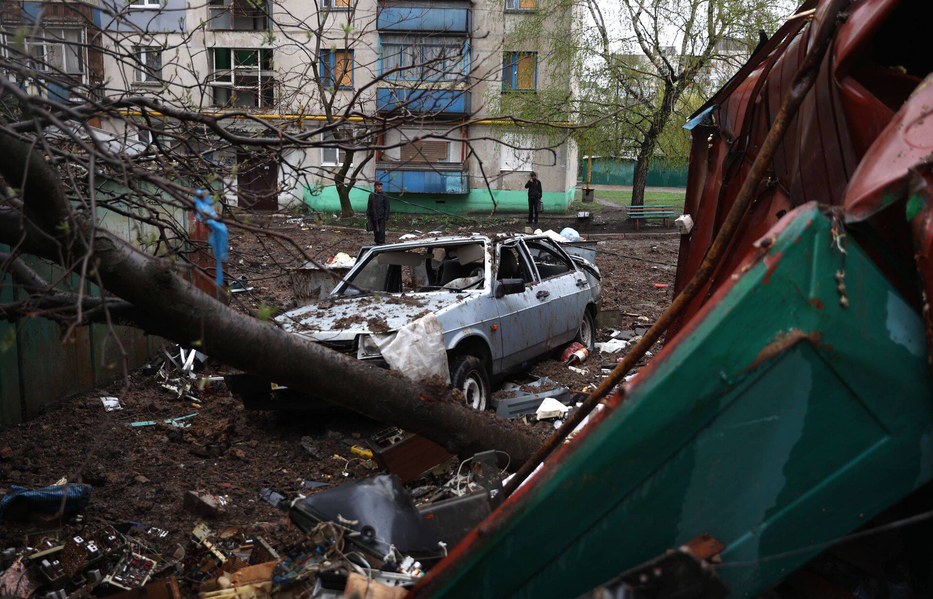 Лисичанск (фото от 13 апреля) - одна из двух главных целей Российской Федерации на данный момент.