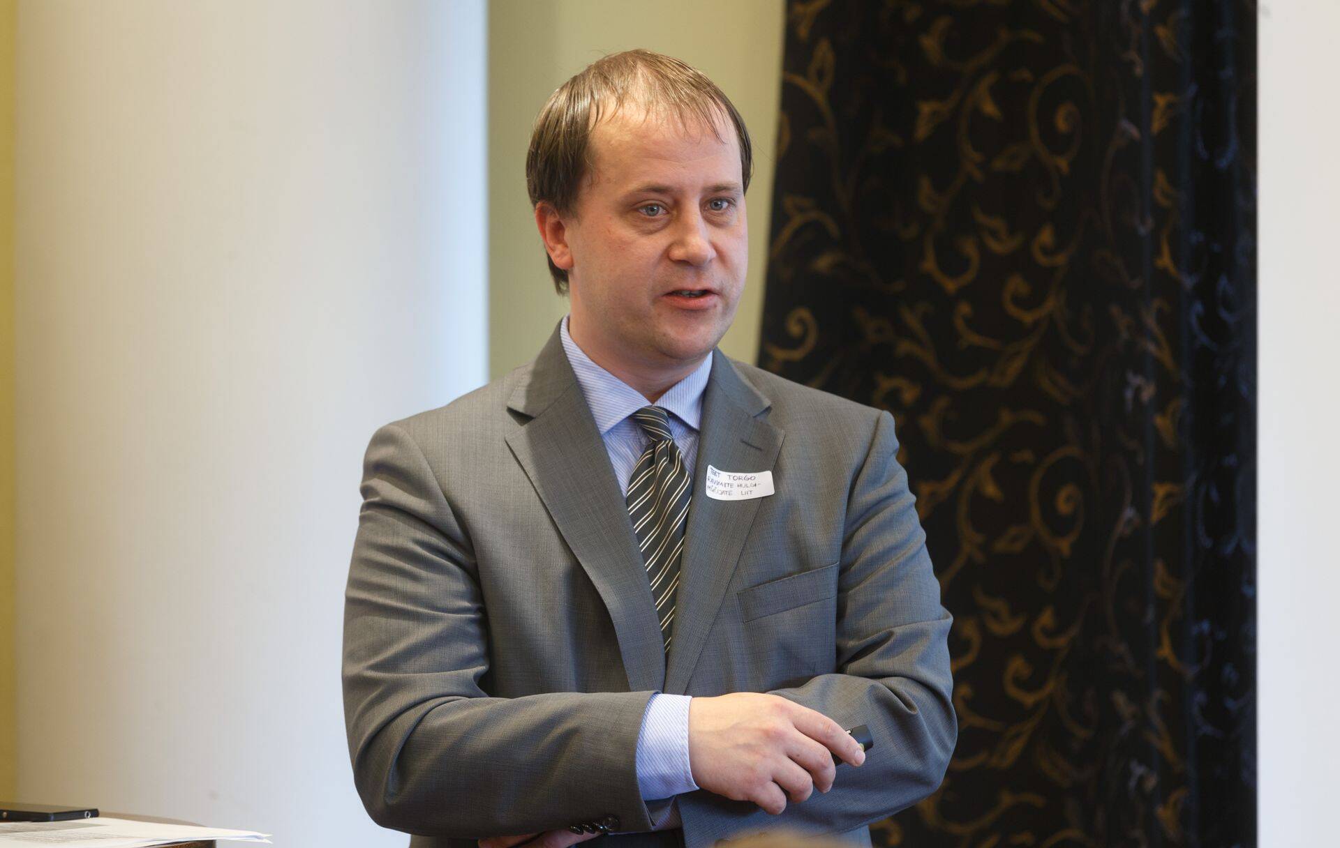 Eesti Ravimihulgimüüjate Liidu tegevjuhi Teet Torgo sõnul mõjutab reform hulgimüüjate igapäevategevust pea kõigis aspektides.
