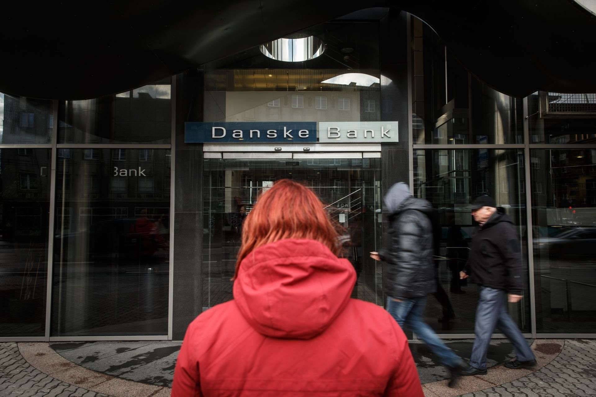 Danske  отказывается от отмытых в Эстонии денег, акции падают