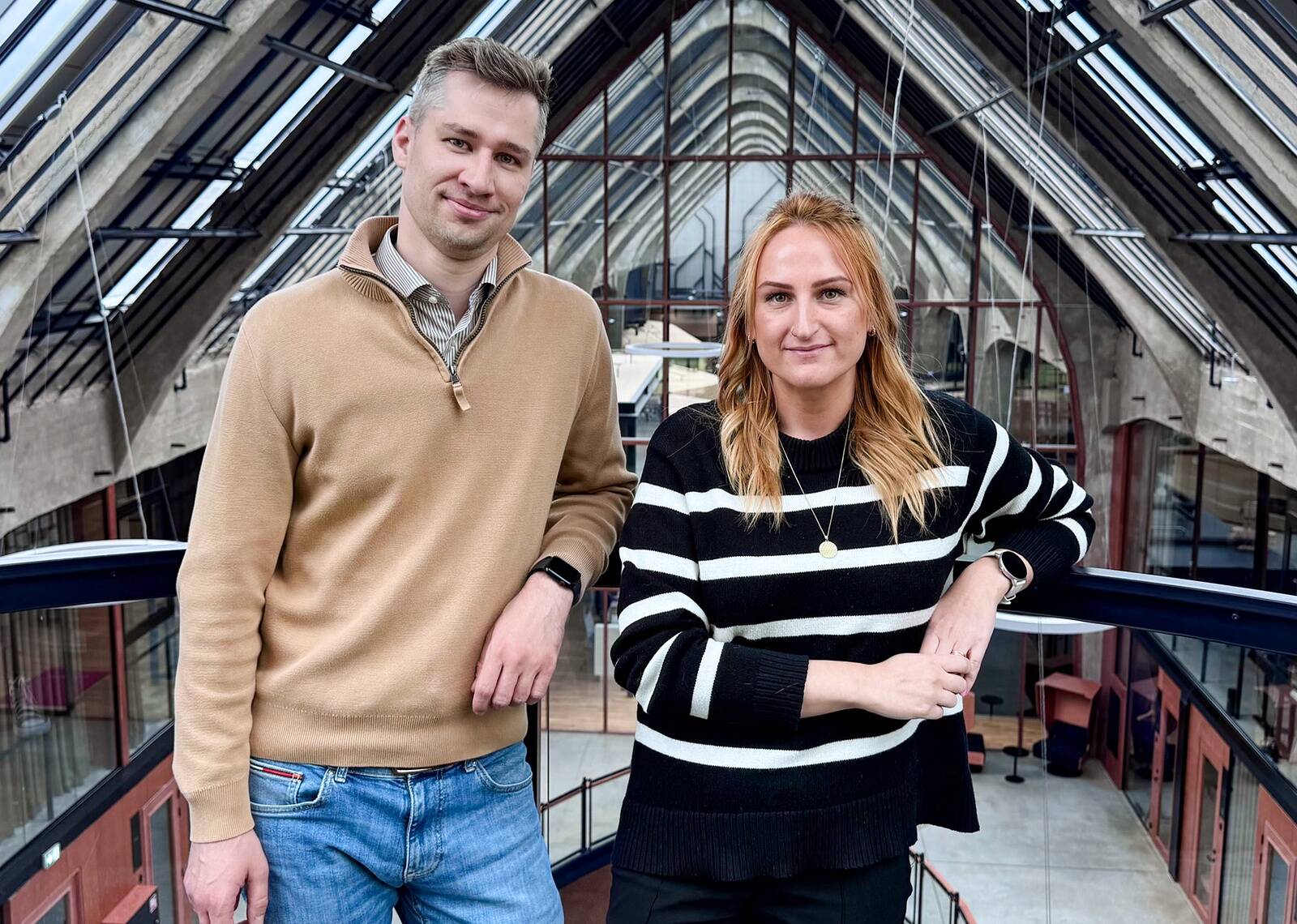 Eesti Autorite Ühingu tegevjuht Mati Kaalep ja saatejuht Keit Alev.