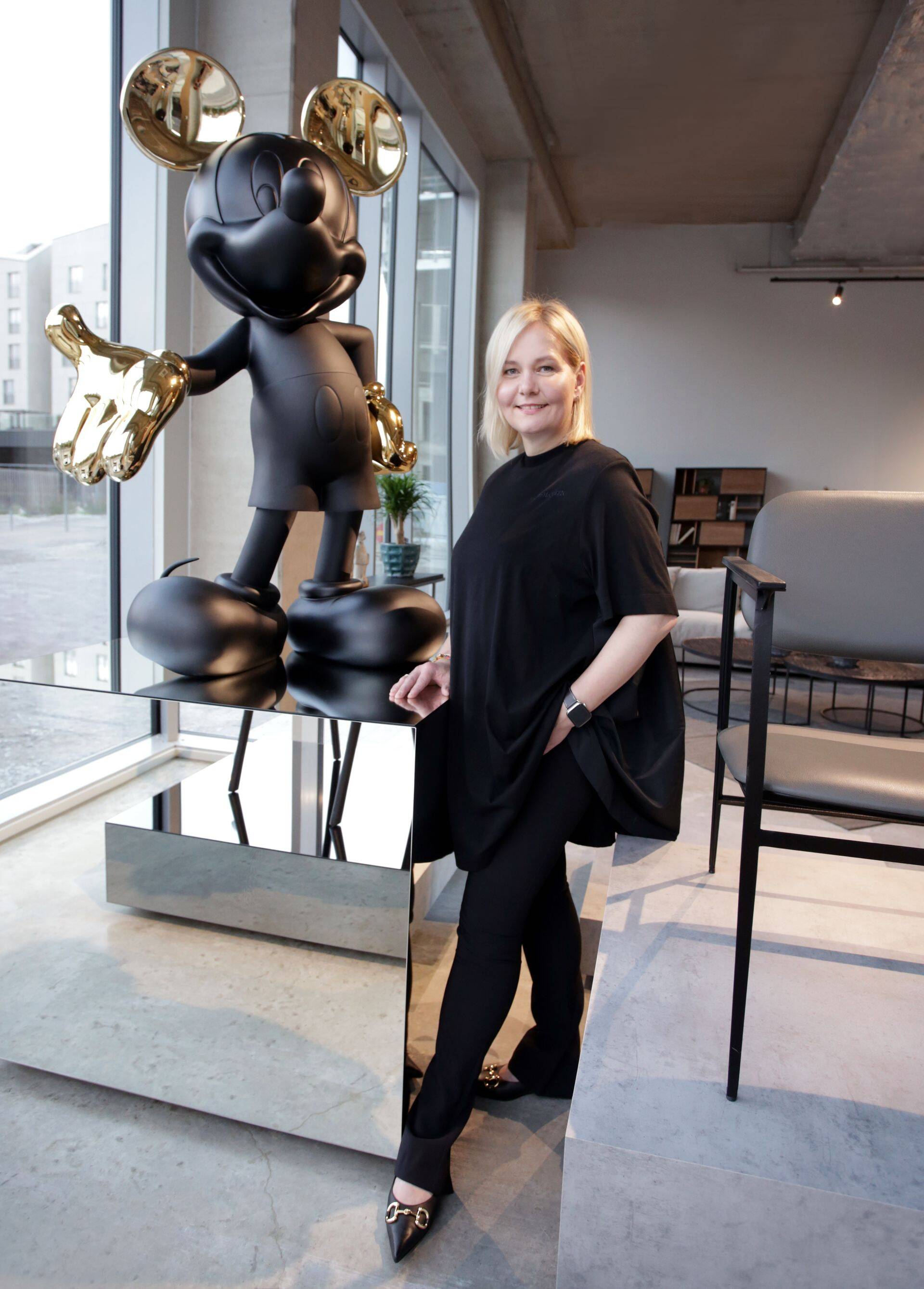 Treimannid on omanäolise multifilmitegelaste skulptuuride trendi "maaletoojad". Liina ja Lauri on rõõmsad, et ka Eestis leidub üha rohkem neid, kellele popkultuuri tõelised ikoonid korda lähevad.