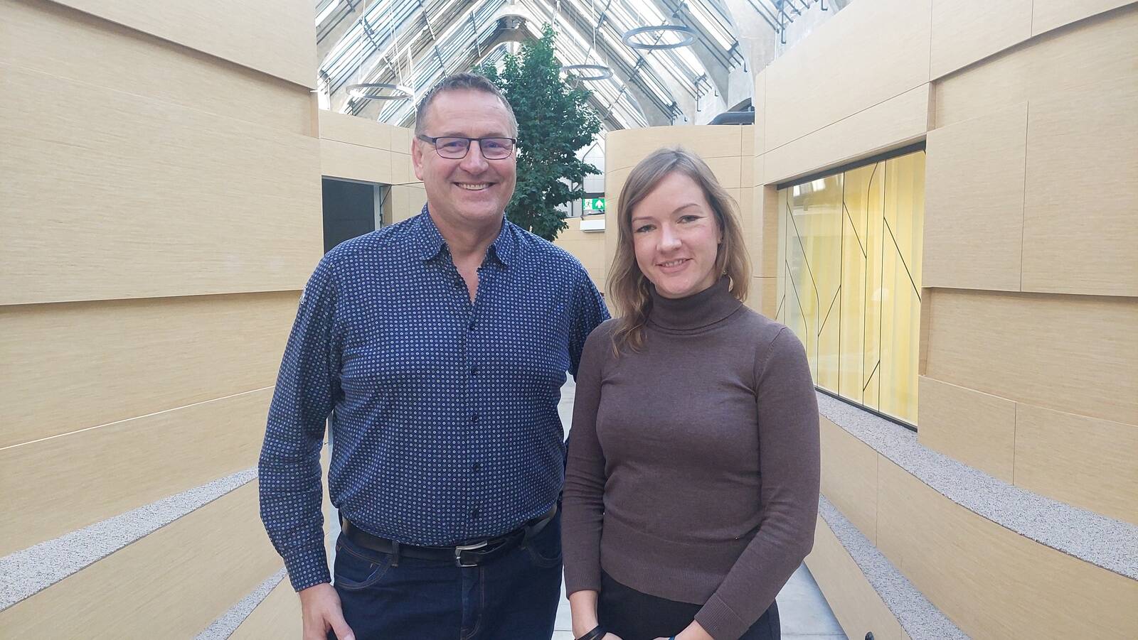 Yara Eesti juht Marek Linnutaja ja väetamisekspert Janne Ehte.