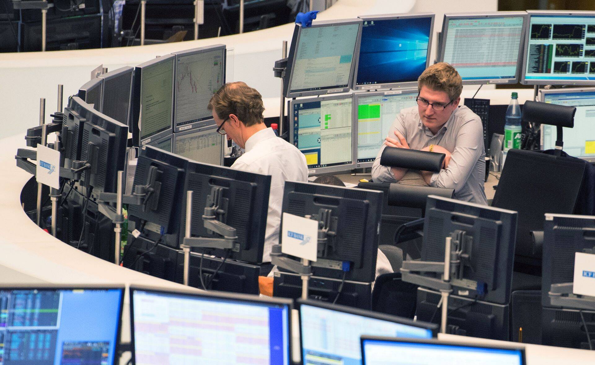 Kauplejad Frankfurdi börsil.