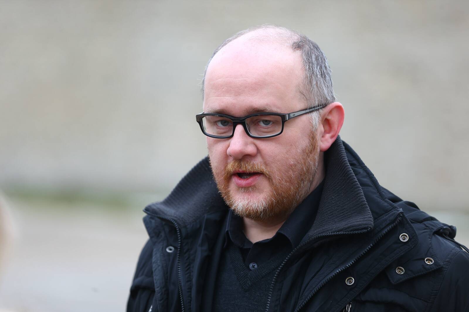 Narva peaarhitekt Peeter Tambu märgib, et valiku tegemisel oli muuhulgas oluline uue koolihoonega külgnevate välialadega loodav uue kvaliteediga avalik ruum.