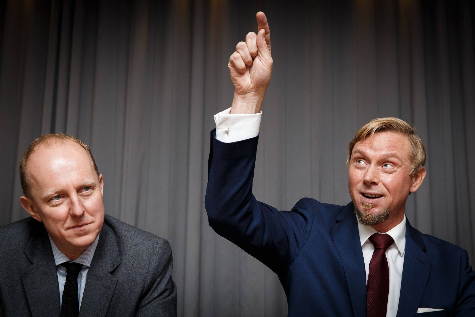 Martin Simovart ja Sten Luiga pressikonverentsil