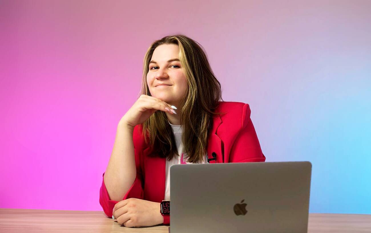 Анастасия Полуботко переехала в Эстонию из Москвы, готовясь к карьере профессионального музыканта.