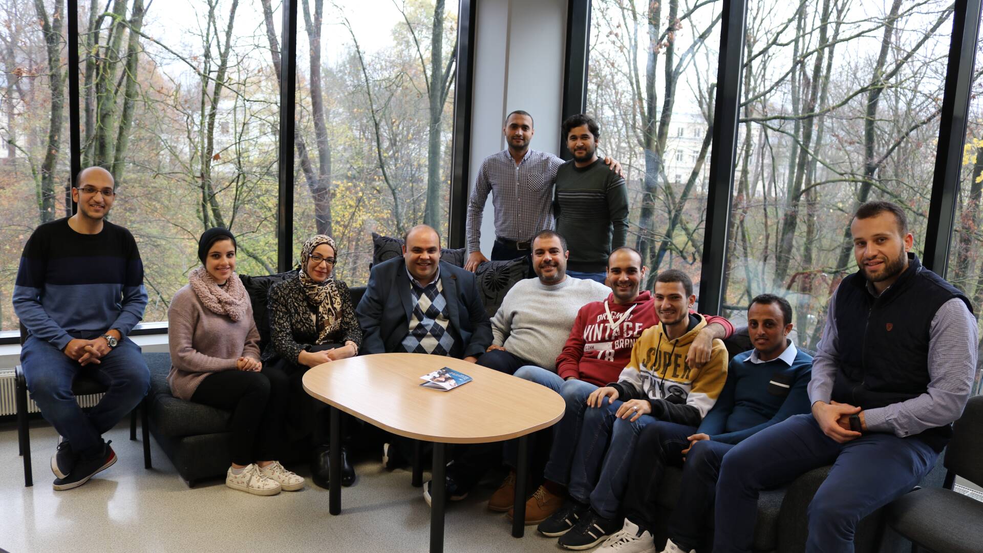 Tartu ülikooli BDVA-ga seotud arvutiteaduse instituudi suurandmete uurimise rühm , mille juht on prof Sherif Sakr,
