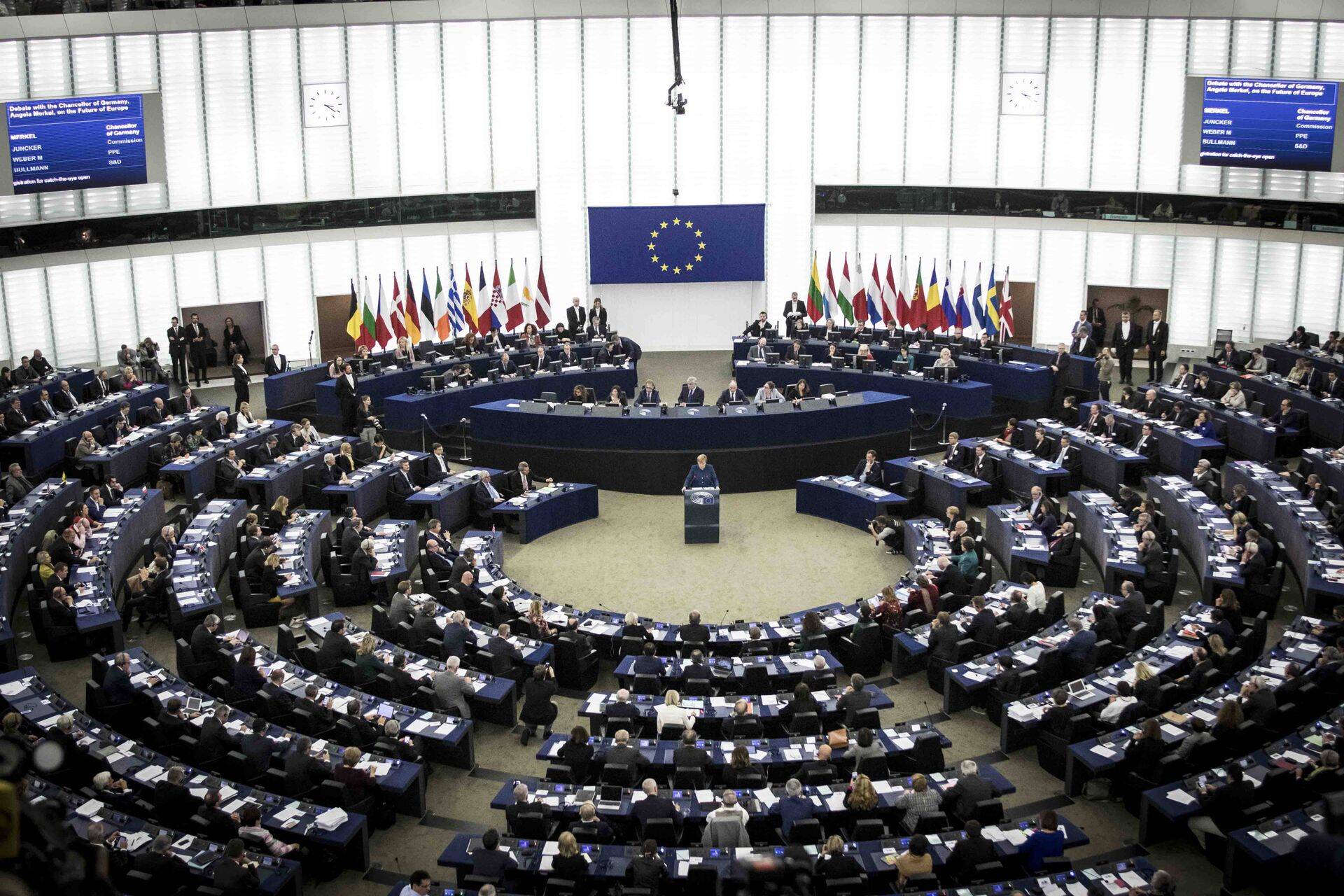 Европарламент предлагает приостановить договор о сотрудничестве между ЕС и Россией