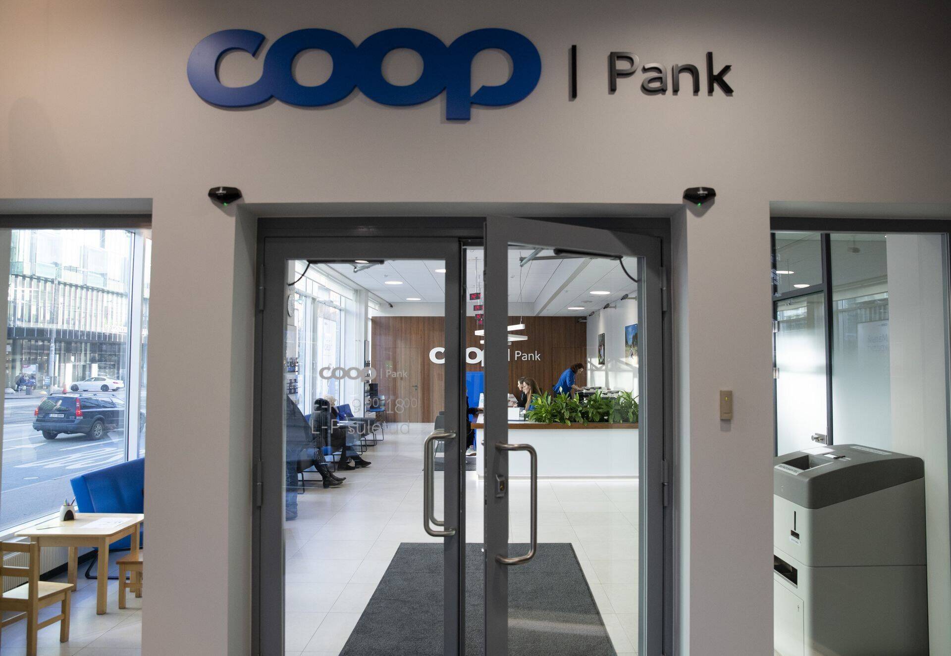 Coop Pank kaotab väikelaenu lepingute ennetähtaegse tagastamise tasu.