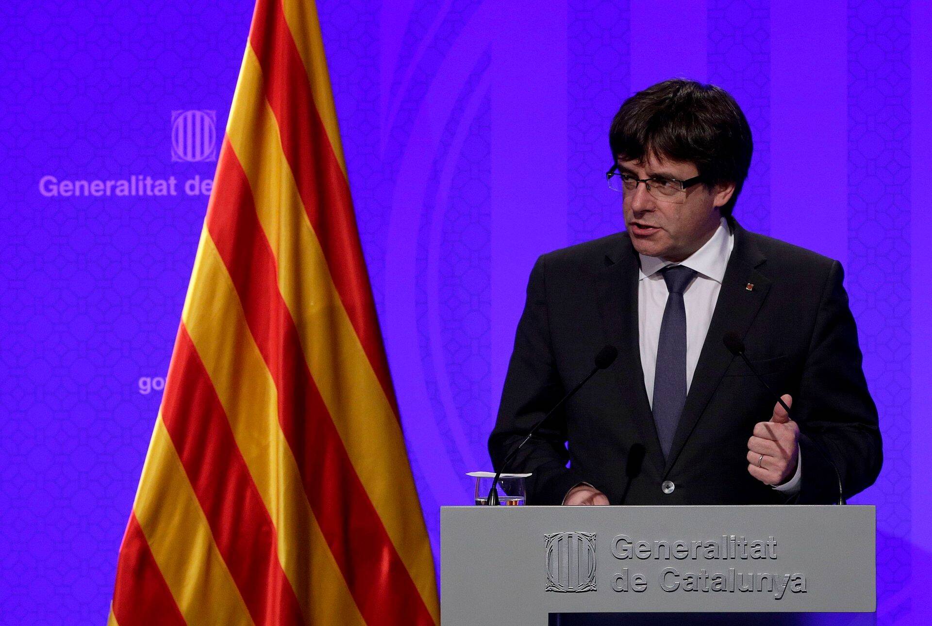 Kataloonia ekspresident Carles Puigdemont andis end Belgia ametivõimude kätte.