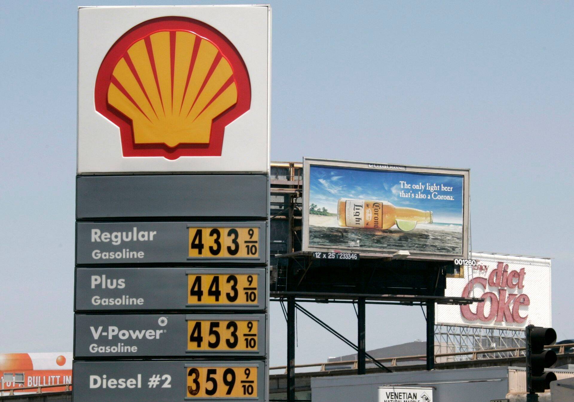 Shell kärbib kulutusi.