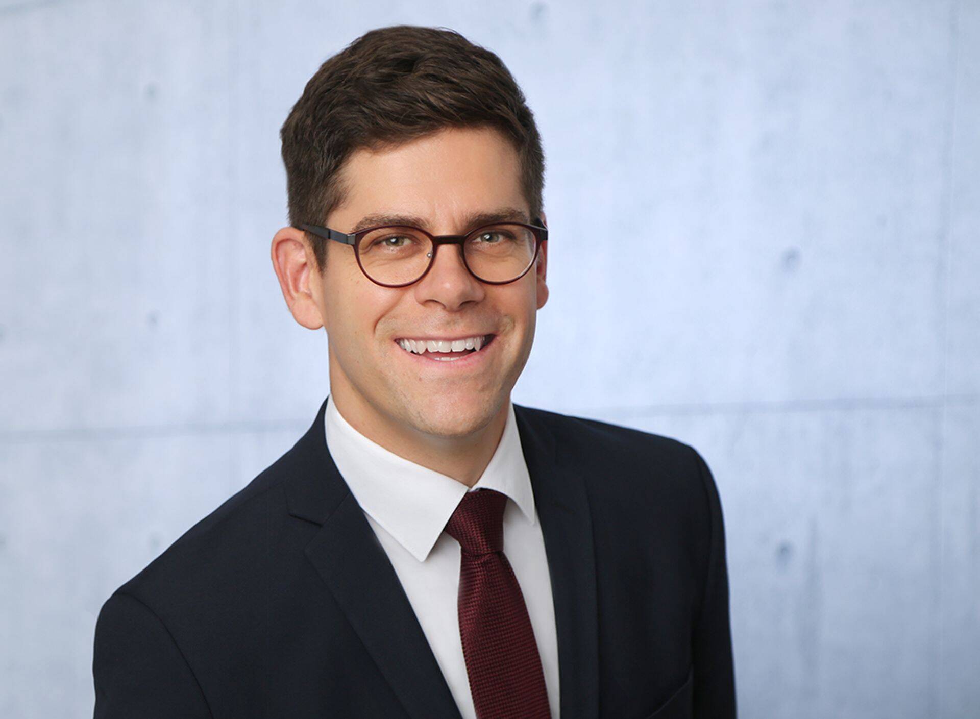 Kim Listmann esineb 11. septembril Äripäeva teemaveebi Tööstusuudised.ee ja ABB Eesti korraldatud "Tööstuse klubis".