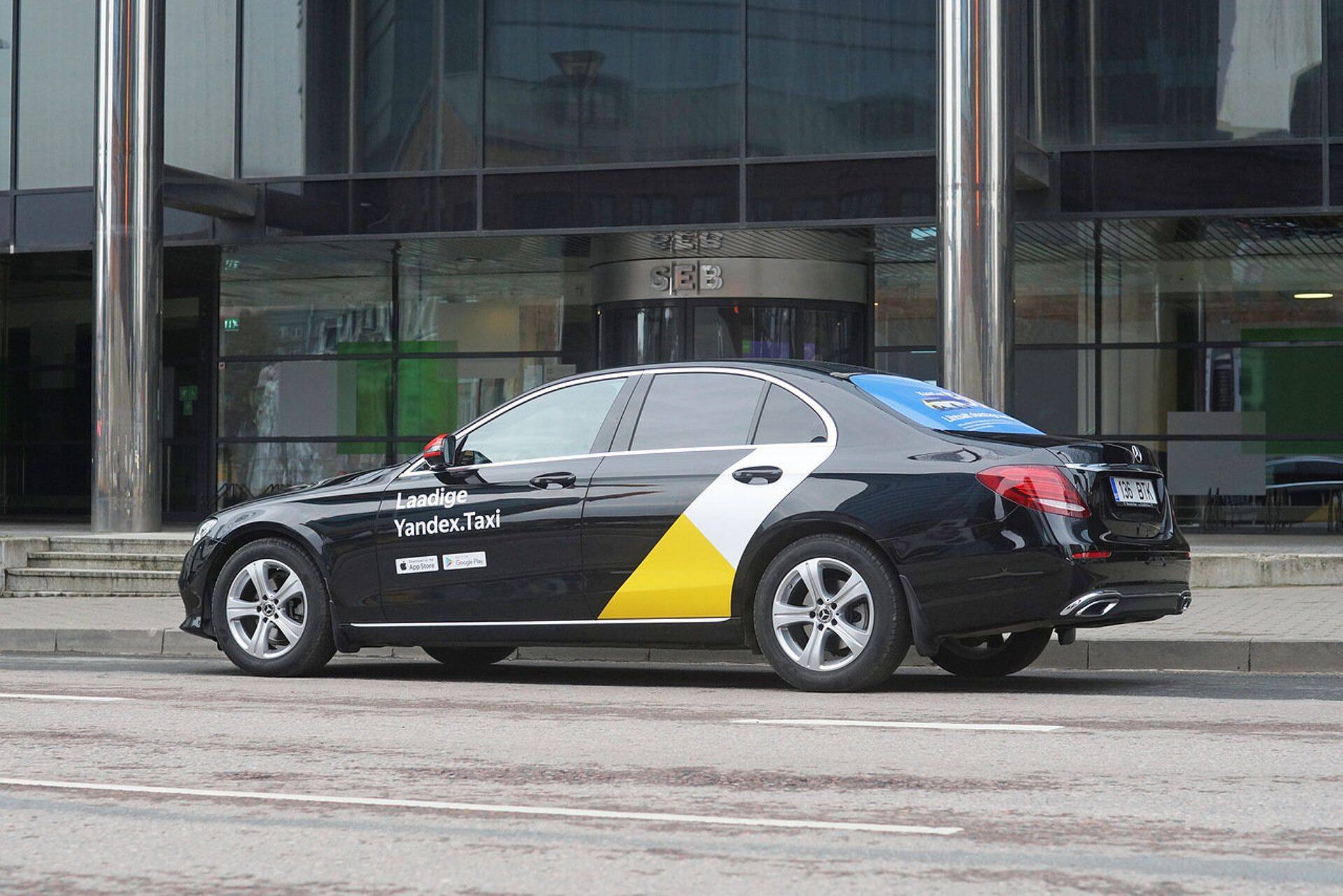 "Яндекс.Такси".