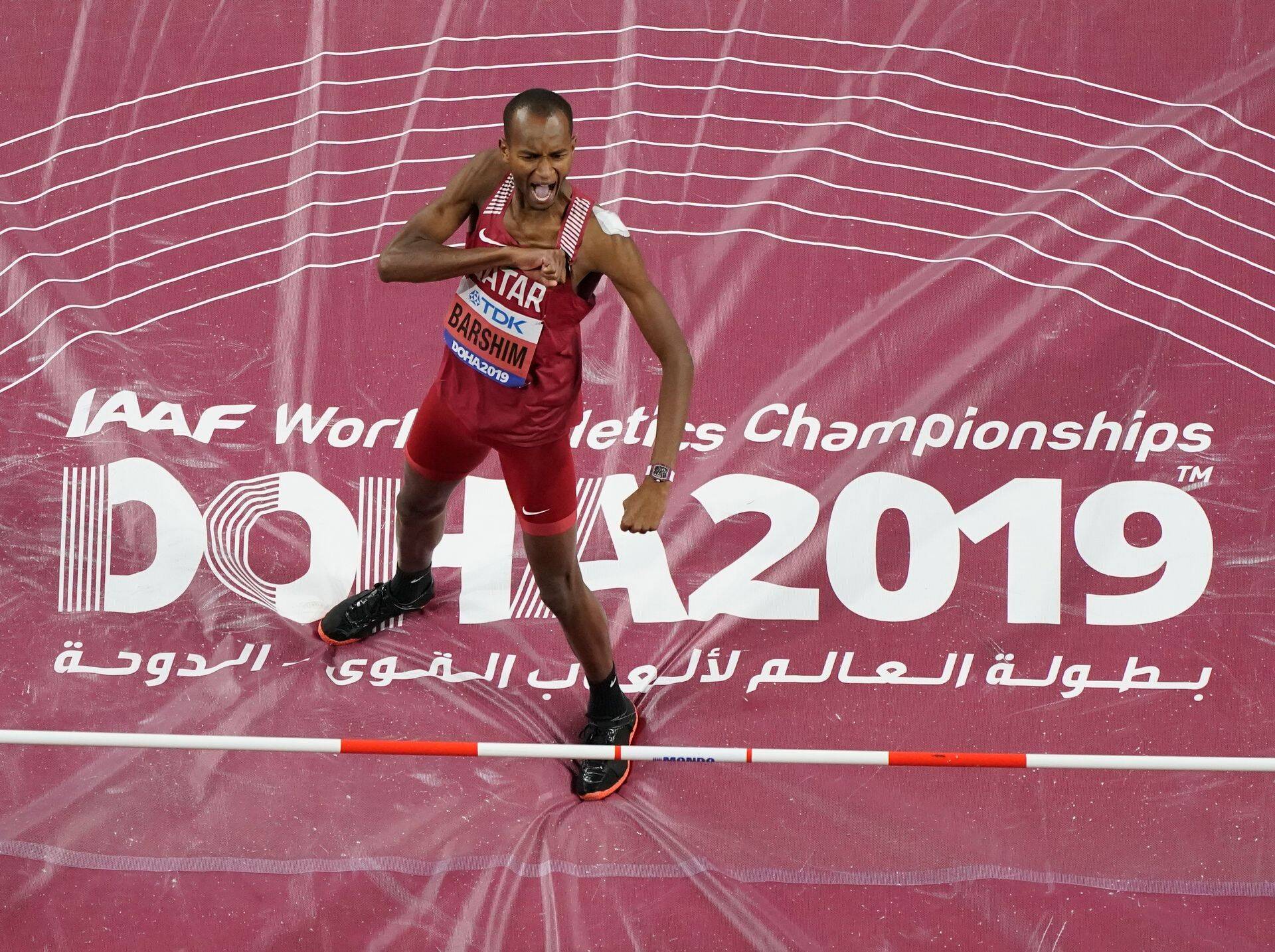 Doha kergejõustiku maailmameistrivõistlused on hakanud silma sellega, et publikuhuvi on kesine. Reedel toimunud meeste kõrgushüppe finaaliks oli aga kohale tulnud palju kohalikke, sest Katari mees Mutaz Essa Barshim võitis kuldmedali.