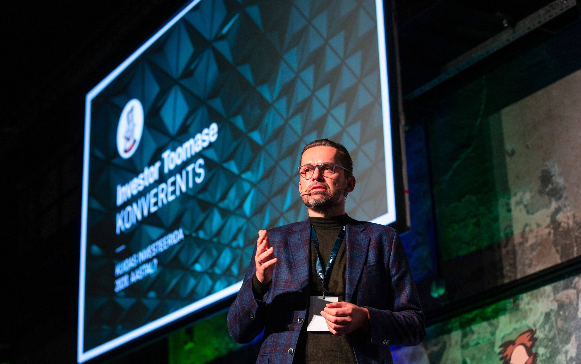 EfTEN Capitali tegevjuht Viljar Arakas investor Toomase konverentsil esinemas.