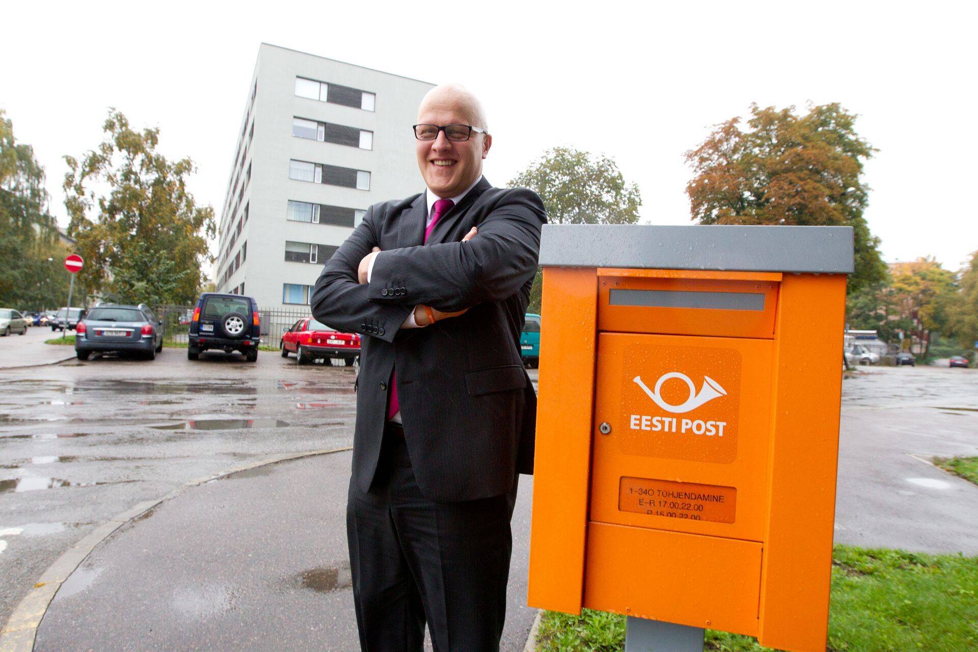 Aavo Kärmase teenistusleping lõpeb aprillis, hetkel on käimas konkurss Eesti Posti juhatusele uue esimehe leidmiseks.